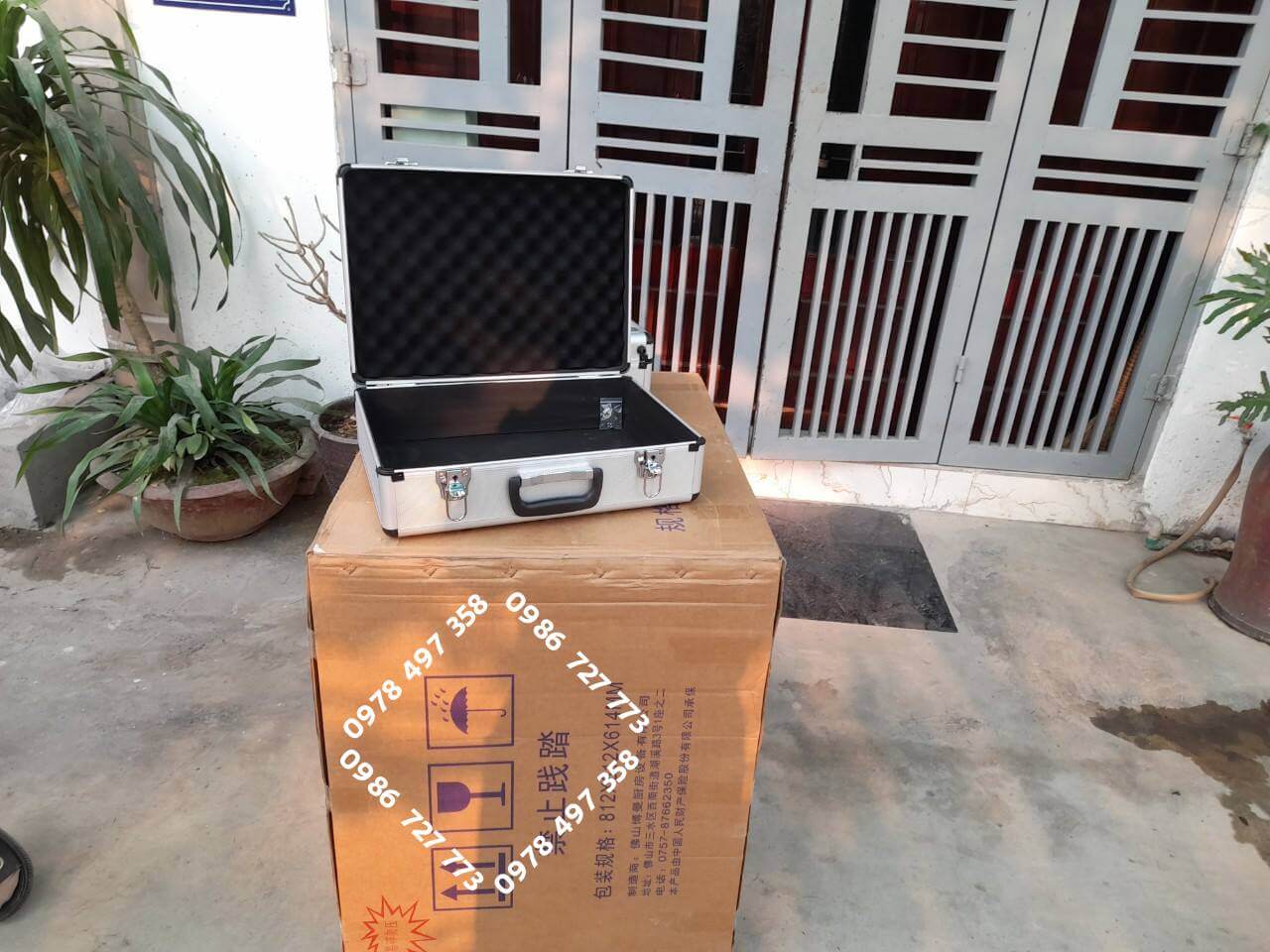 Cập nhật báo giá vali nhôm 2024