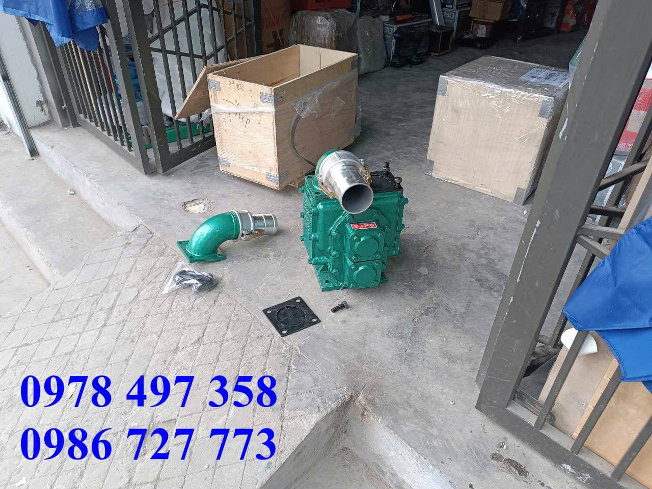 Đầu máy hút bùn đặc, hút bể bioga chất thải, cửa ngang chống tắc