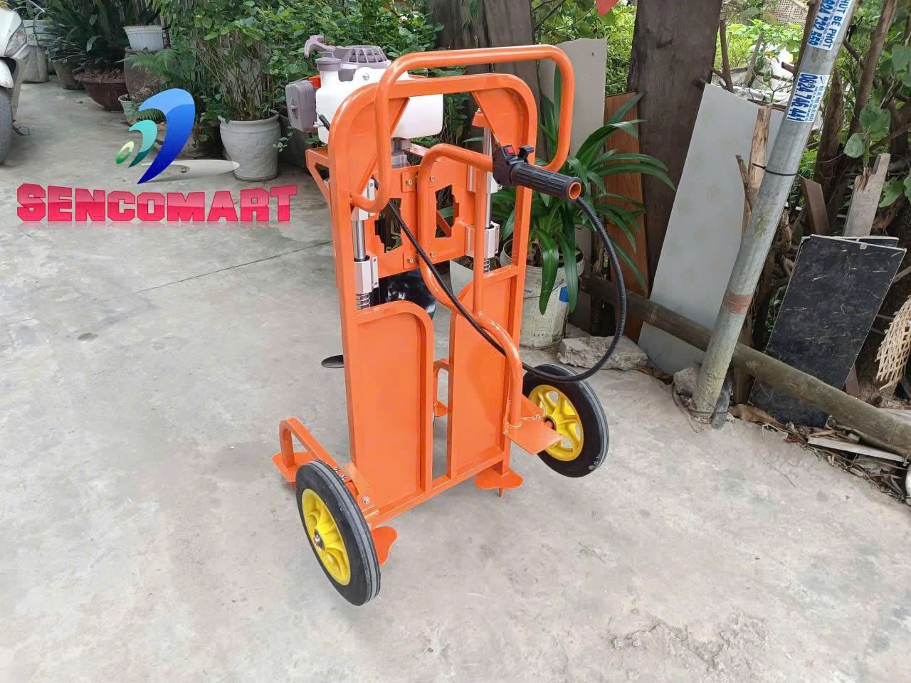 Máy khoan đất xe đẩy có lò xo giảm chấn dễ dùng Mitsubishi 68cc