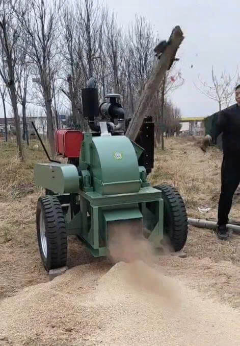 Máy băm cành công suất 3 tấn/ giờ Model 120HP