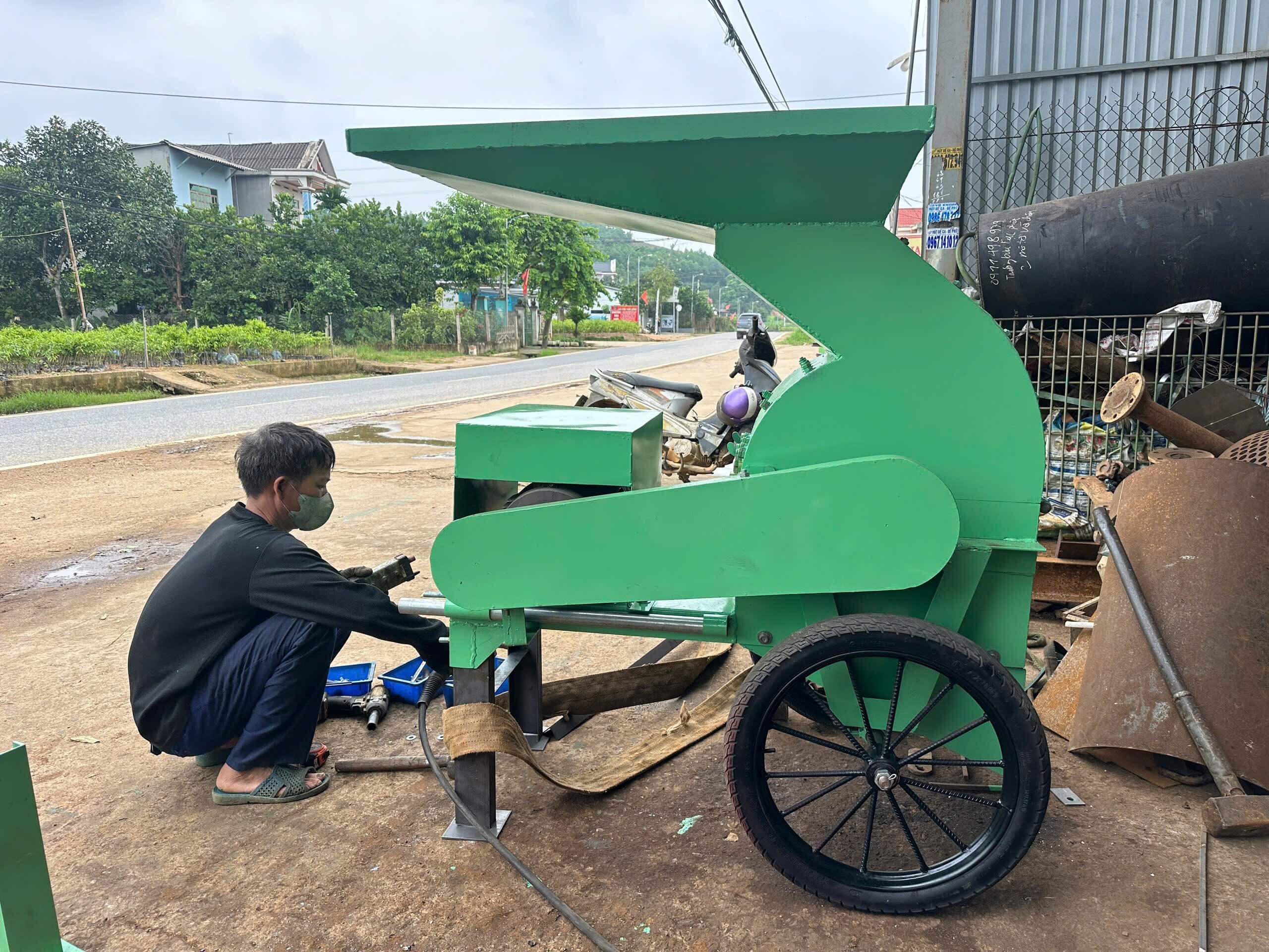 Máy nghiền gạch đá xây dựng làm nền NDSC36CM