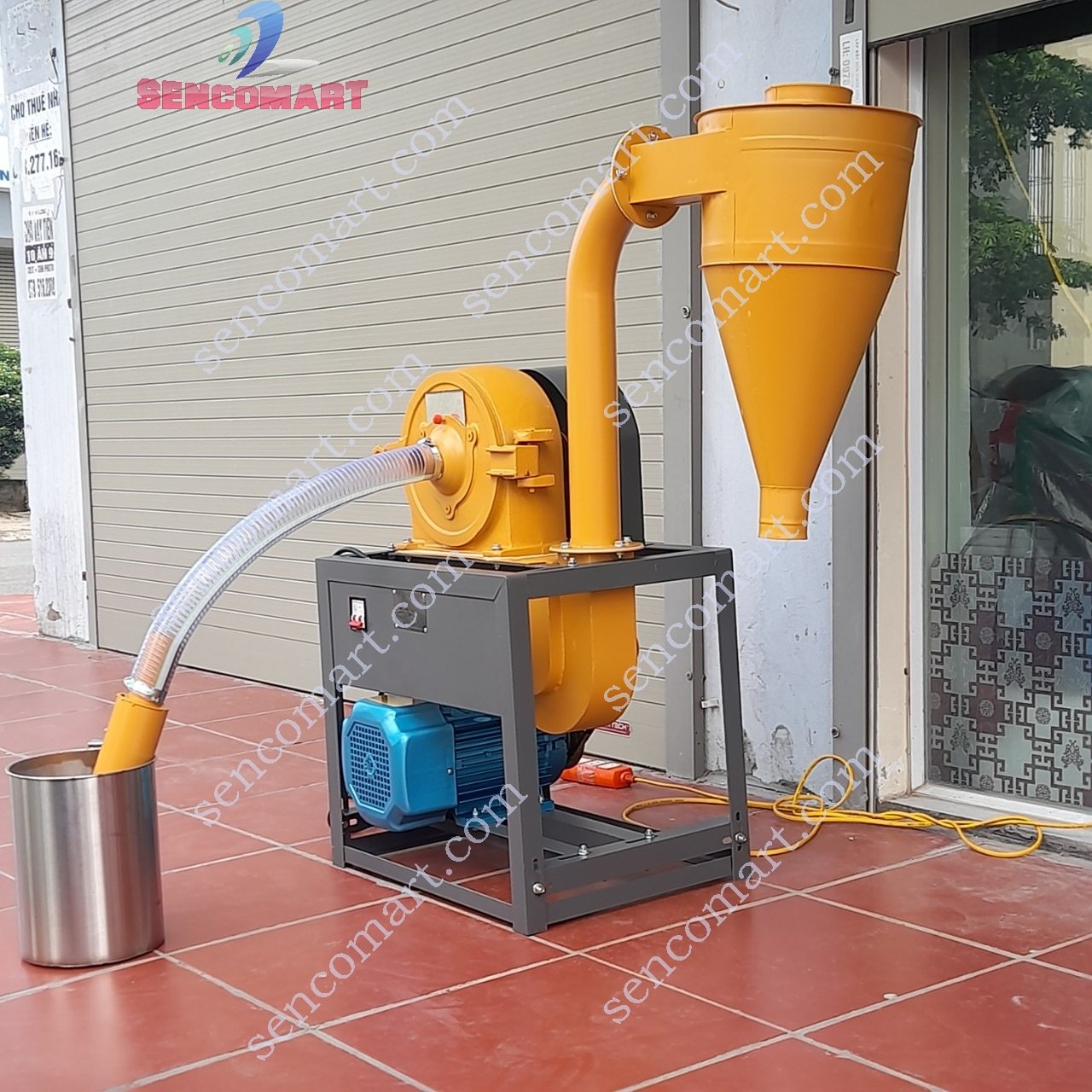 Máy nghiền ngô lúa tự hút SCM-N3500 Cao Cấp