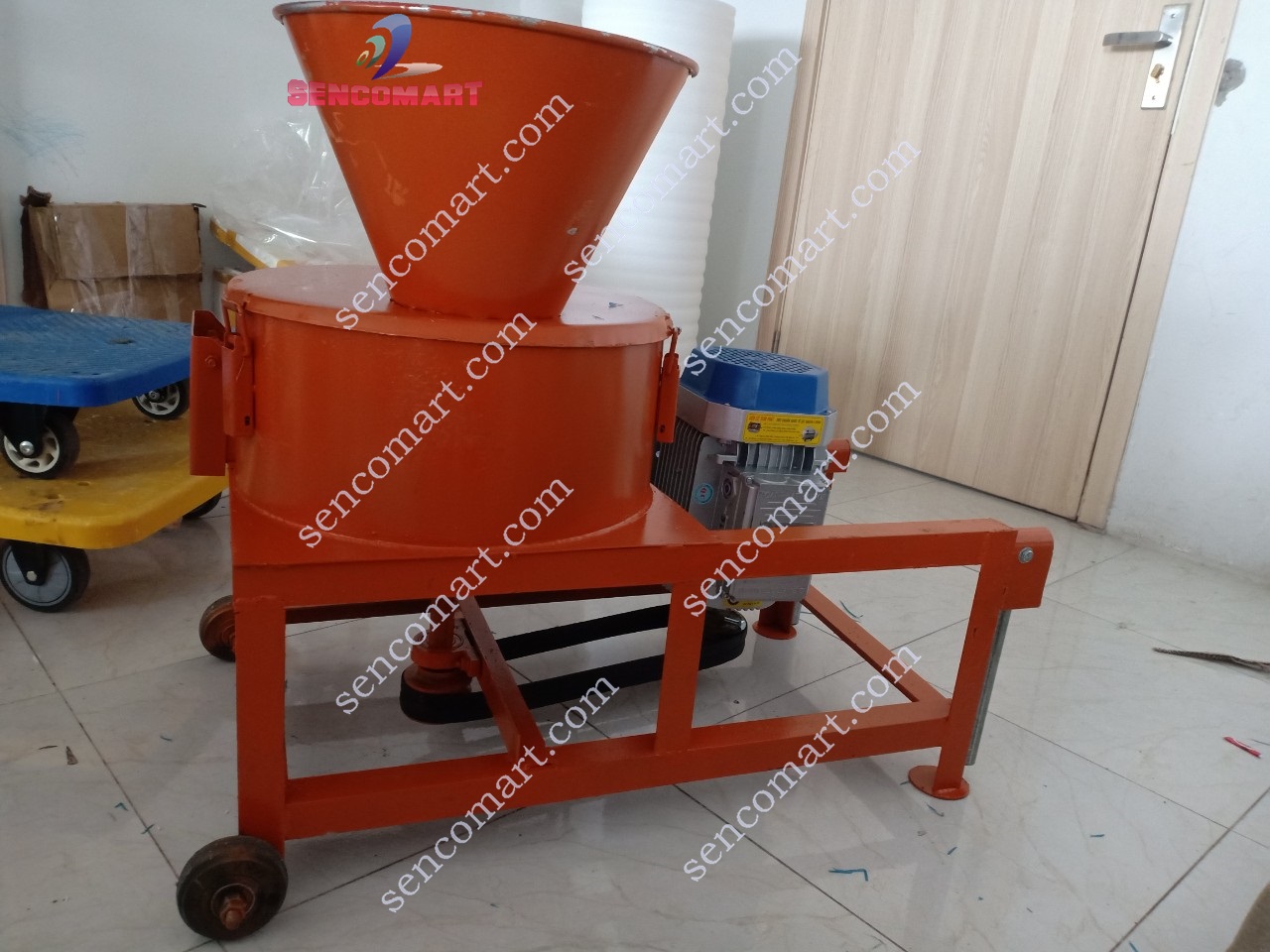 Máy Băm Chuối Băm Cỏ Thân Cây Ngô 14 Dao Có Bánh Xe Tay Đẩy