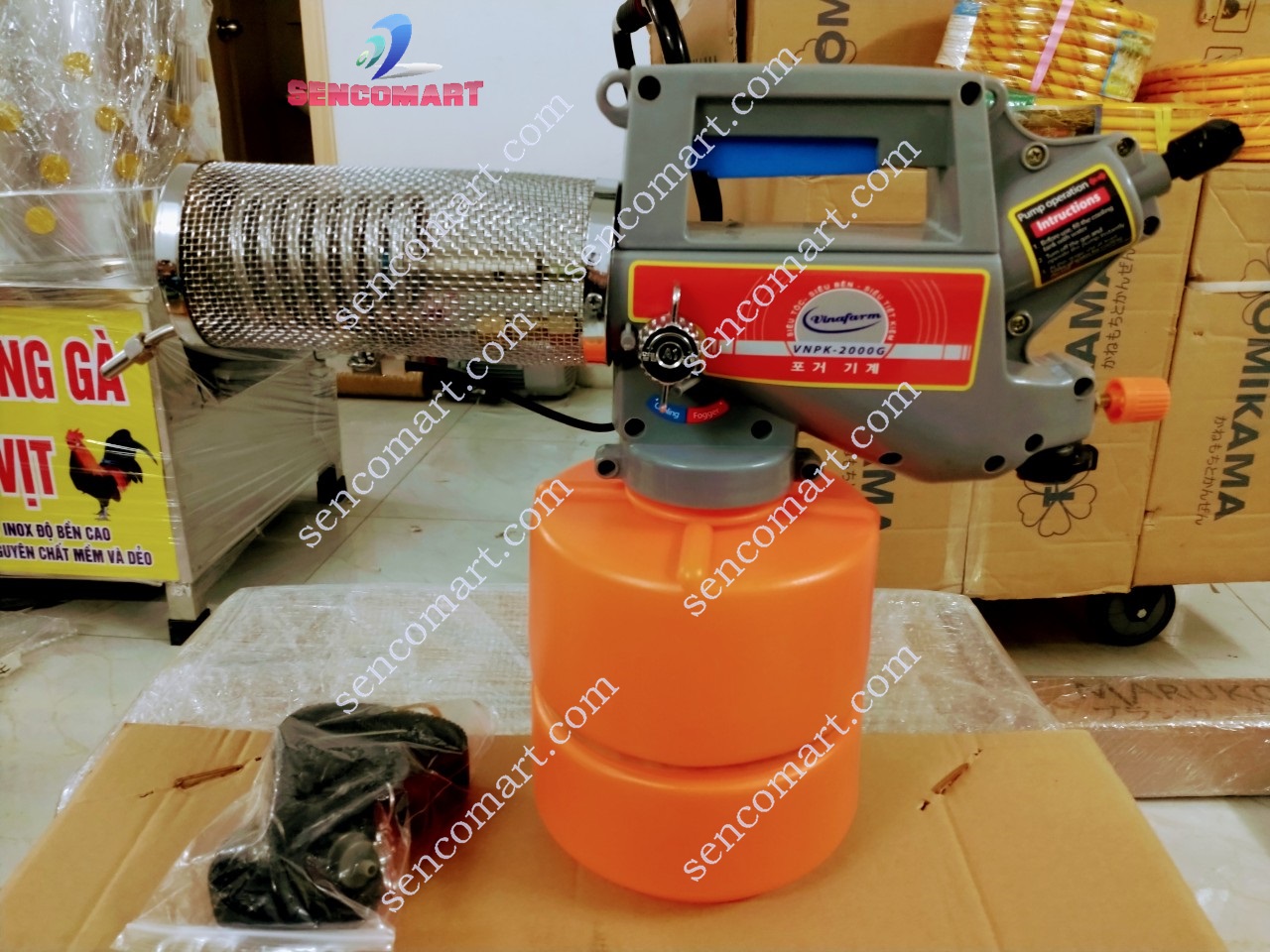 Máy phun thuốc tạo khói mini Vinafarm 2000 Gold