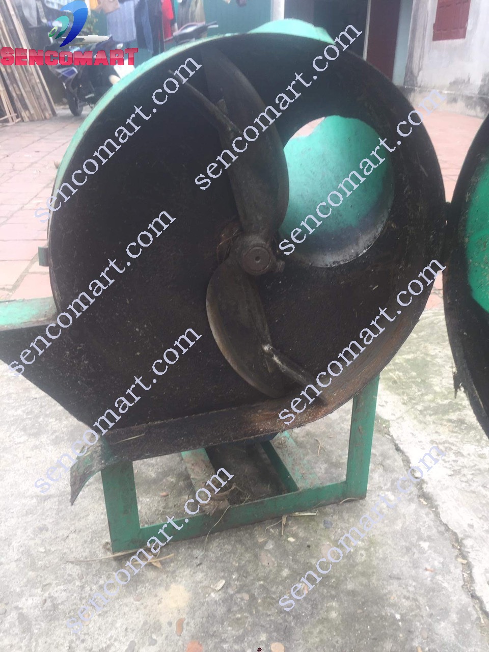 Máy băm cỏ voi thân cây ngô cho trâu bò chạy xăng SENCO170- Máy băm chuối cho cá chạy xăng 4 thì