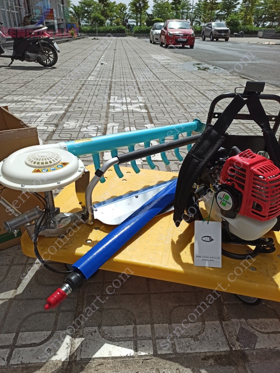 Máy hái chè OCHIAI AM 120V 600 Nhật Bản