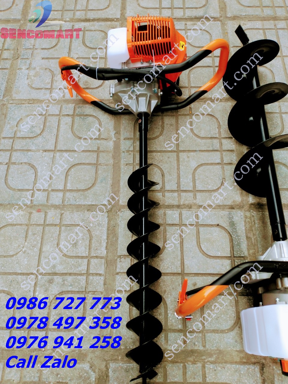 Máy khoan đất Mitsubishi TB43 kèm mũi khoan