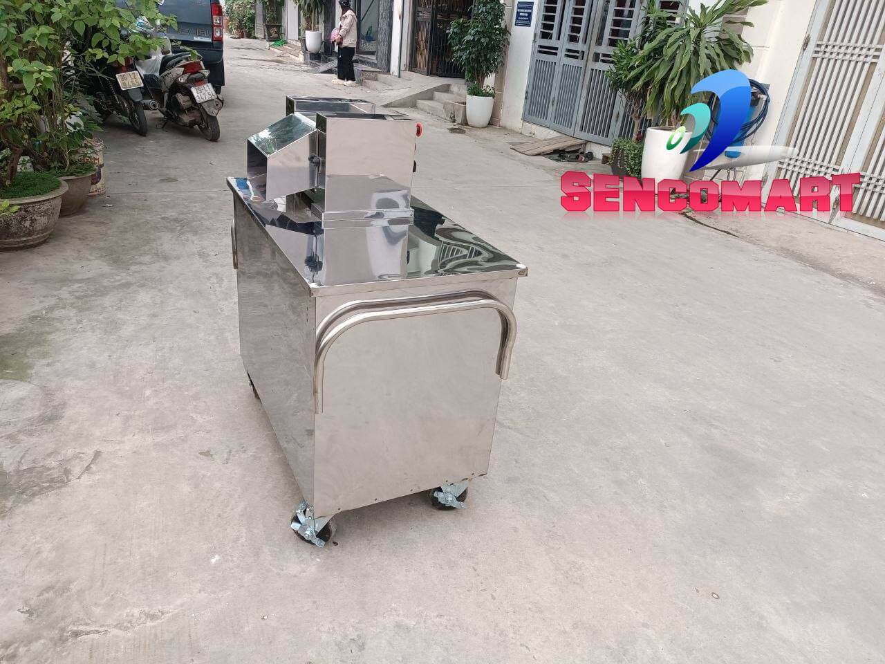Xe Nước Mía Để Bàn 2 Cây Motor Nhật 800W: Bền Bỉ & Tiết Kiệm